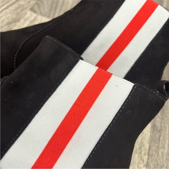 Cecelia New York Gemma Suede Wedge Boots In Black. NIB. Sz 8.5 & 9 - Picture 5 of 11